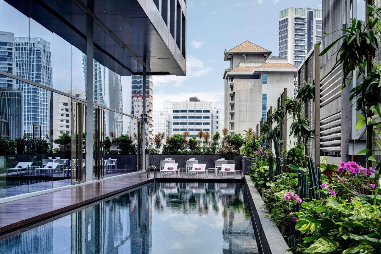 YOTEL Singapore Orchard Road 4*