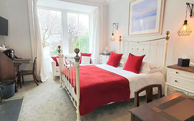 UK Coastal Staycation – Norfolk or Cornwall